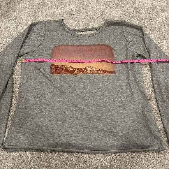 Modish‎ Rebel Women's Grey Longsleeve Top with Mountains Open Back Size L - Picture 8 of 9